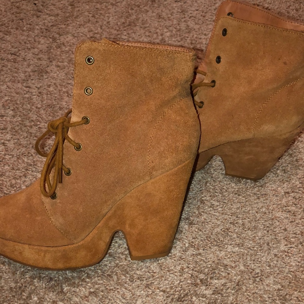 Urban booties